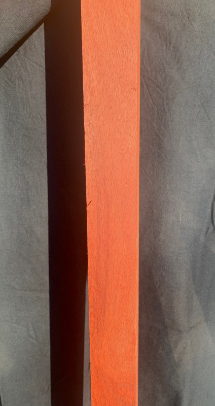 Satinee-Bloodwood 1000 mm L